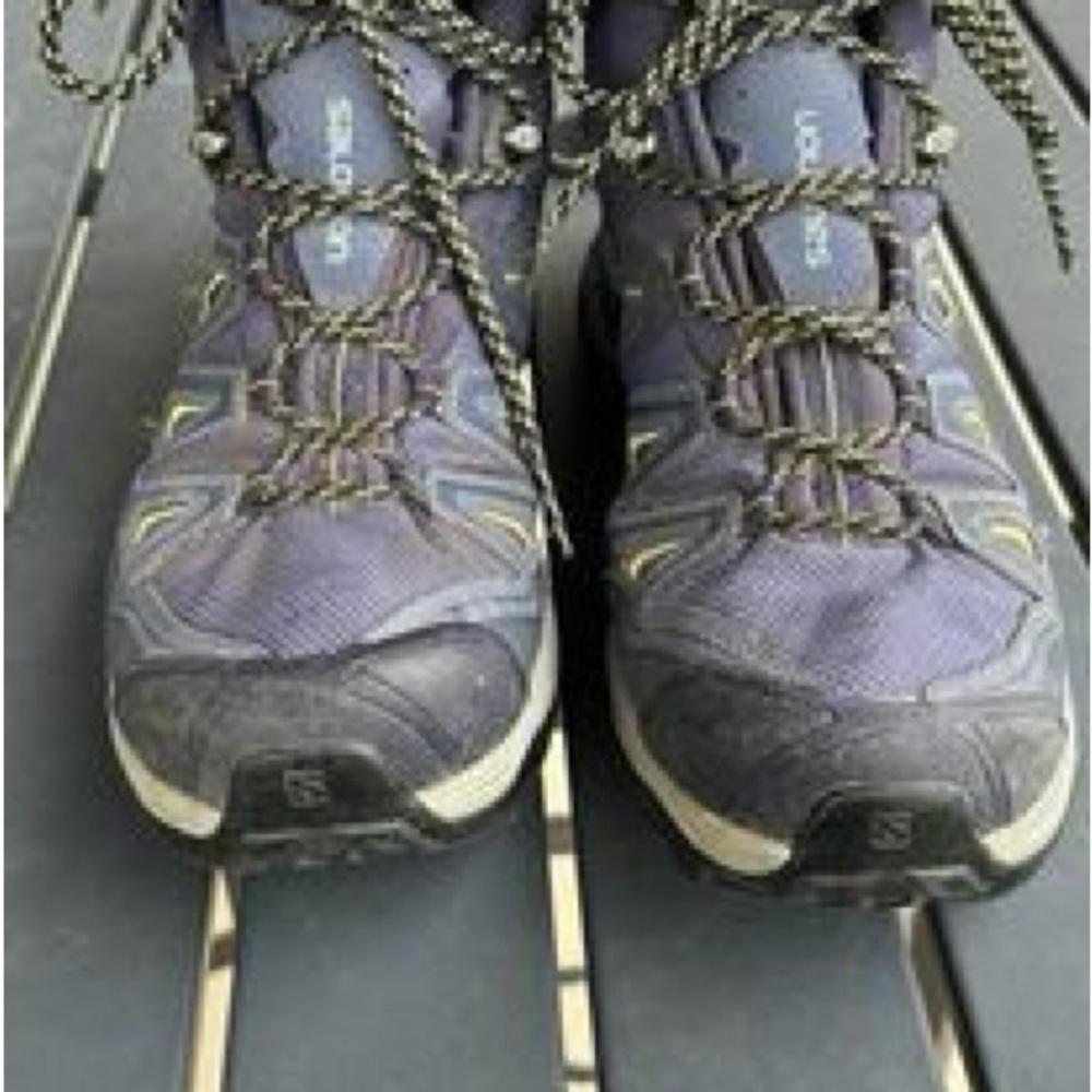 Gently used women’s size 8 hiking boots